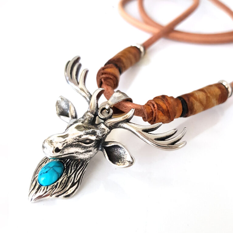 Szarvasfejes nyaklánc